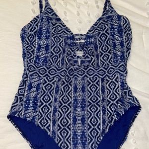 La Blanca one piece swimsuit 18W